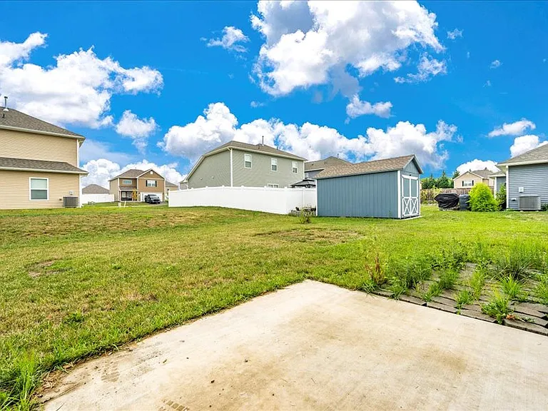 42 Eakins Ln — Photo 42