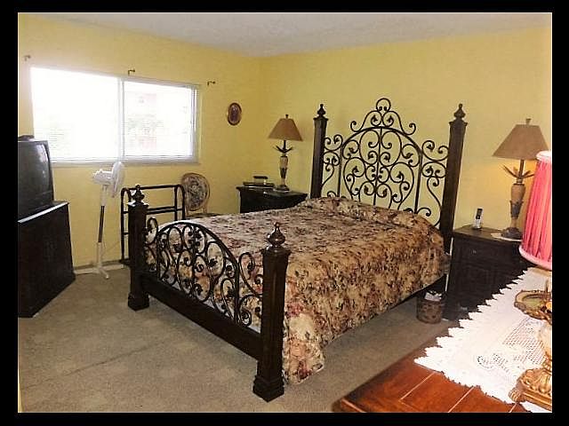 1st image of 2615 NE 1st Ct APT 306