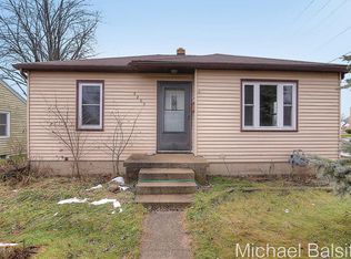 3205 Buchanan Ave SW, Wyoming, MI 49548
