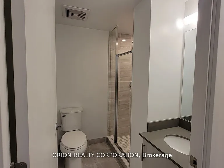 556 Marlee Ave #410 — Photo 8