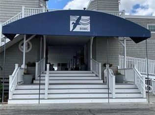 Bonnet Shores Beach Club, Narragansett, RI 02882