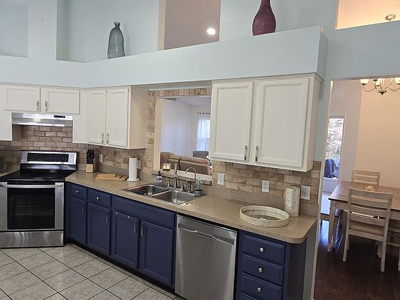 4th image of 4714 NW 35th St