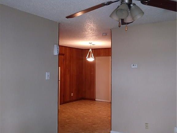 4th image of 1105 Gannon Ln