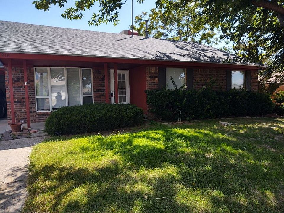 1st image of 7216 Welton Dr NE