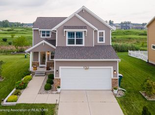 3792 Shearwater Ln, East Lansing, MI 48823