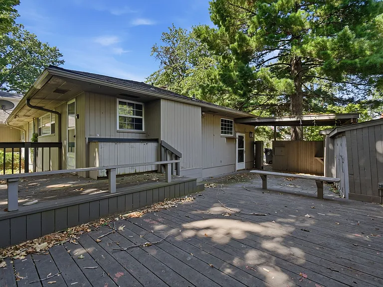 3325 S Yorktown Ave — Photo 21