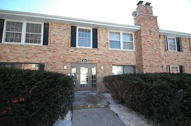 1st image of 706 Old Settlers Trl APT 2