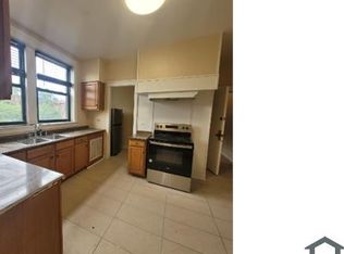 5111 S Drexel Ave #2F, Chicago, IL 60615