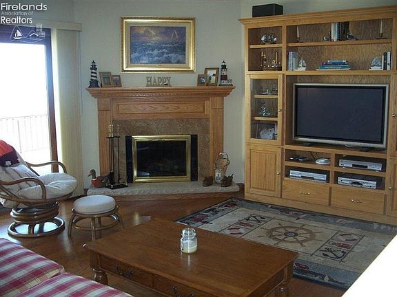 4th image of 43 Grande Lake Dr