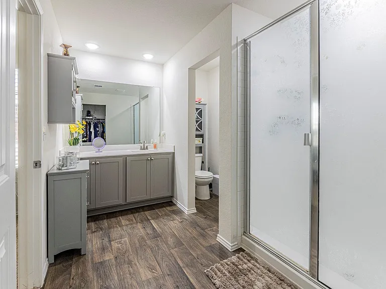 19000 Romano Dr — Photo 21