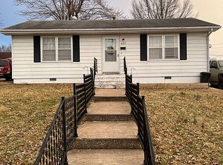 207 W Cedar St, California, MO 65018