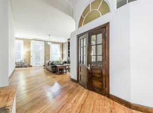 102 W Summit Hill Dr #203, Knoxville, TN 37902