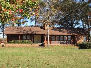 132 Lakeview Rd, Brandon, MS 39047