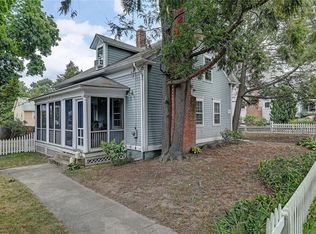 142 Rochambeau Ave, Providence, RI 02906