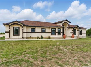 1110 Atascosa County Road 101, Floresville, TX 78114
