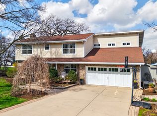 3909 Forest Ave, Downers Grove, IL