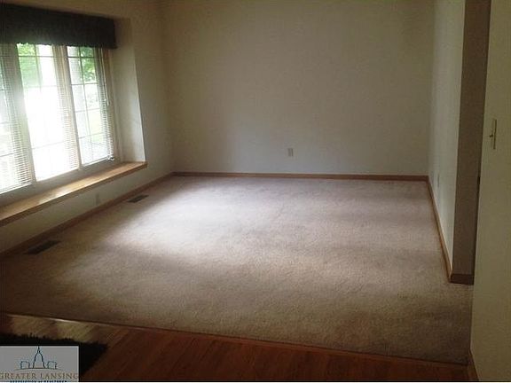 3rd image of 5743 E Westminster Way