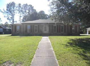 1002 Rosanne Dr, Kinston, NC 28504