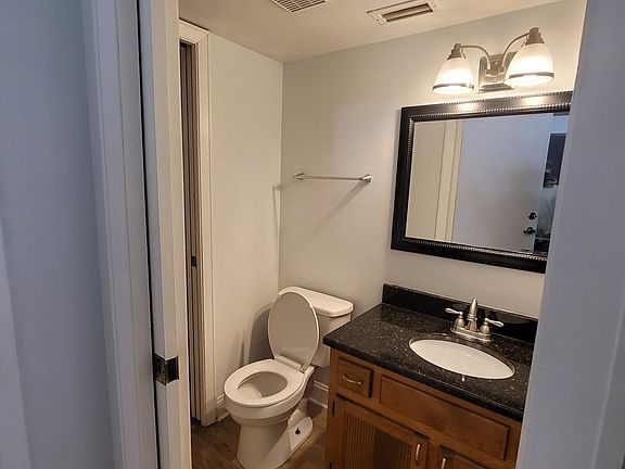 5th image of 2304 Croix Dr