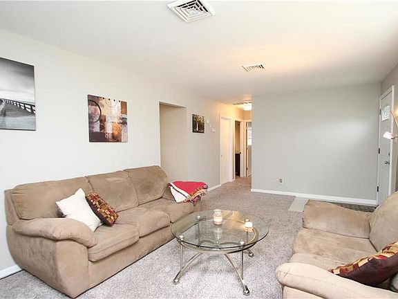 4th image of 1531 Lansdale Ave