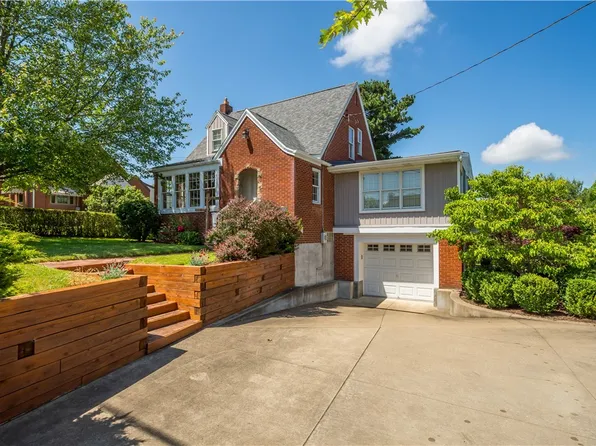 2241 E National Pike N, Scenery Hill, PA 15360