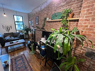 Rented by Best Apartments North Inc