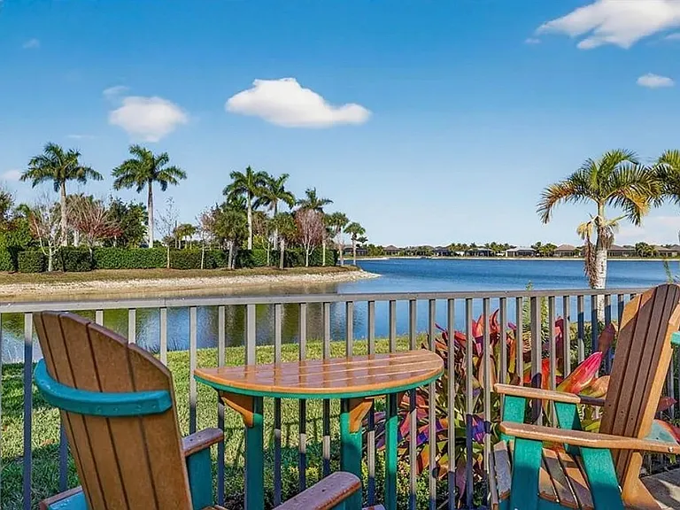14835 Dockside Ln — Photo 44