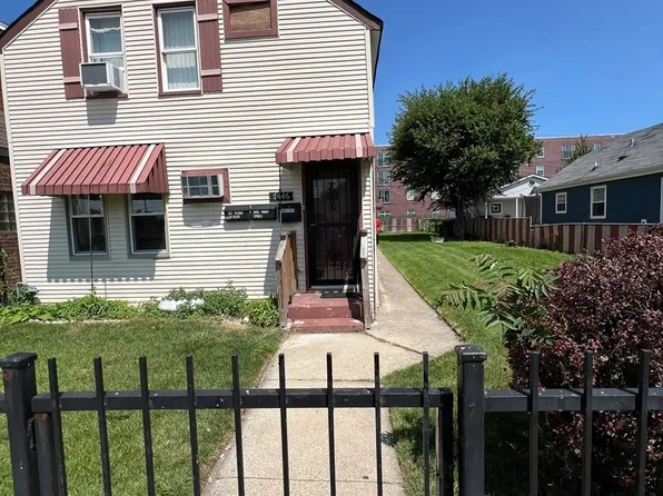 7446 W 64th St, Summit Argo, IL 60501