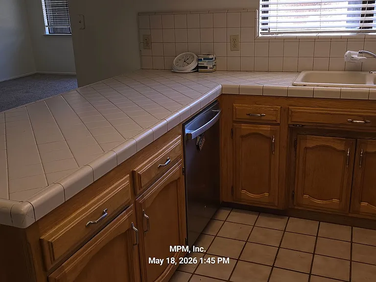 950 Player Ln — Photo 19