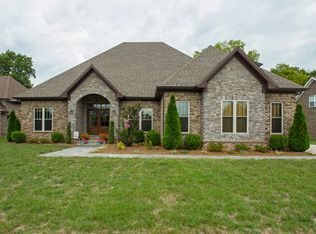 182 Cynthia Lynn Dr, Bowling Green, KY 42103