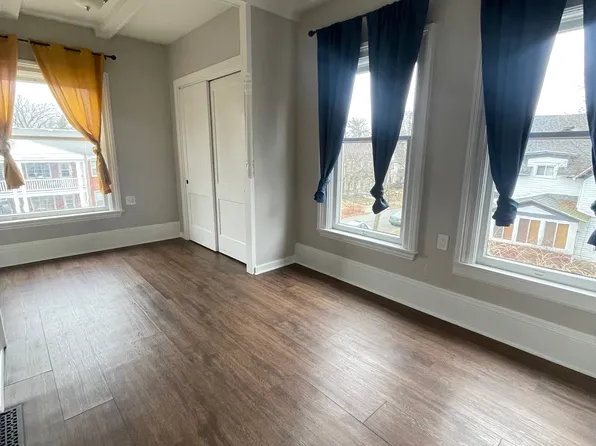 102 Union Ave SE, Grand Rapids, MI