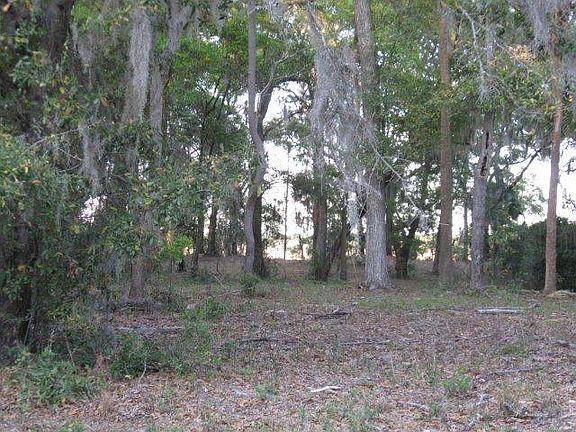 2nd image of 28 Escamacu Cir