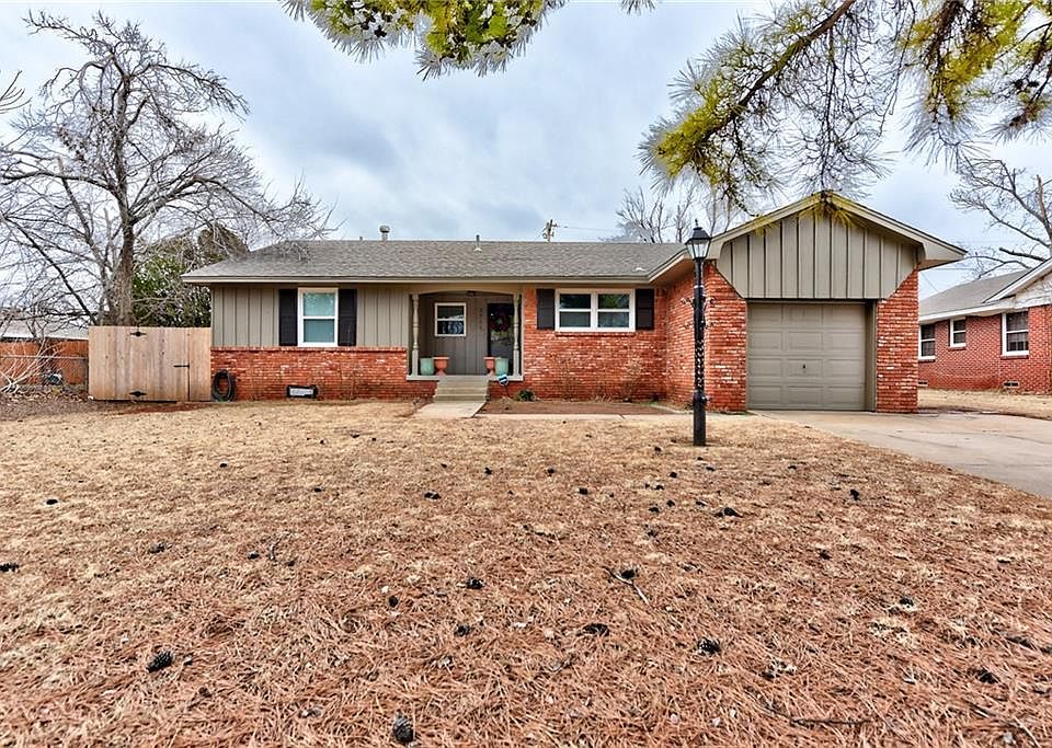 1st image of 2708 Northampton Pl