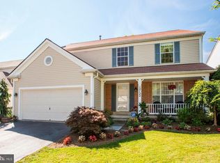 12122 Songbird Ln, Germantown, MD 20876