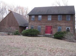 35 Country Walk, Higganum, CT 06441