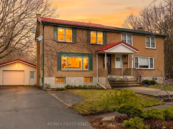 78 Hatter St, Kingston, ON K7M 2L7