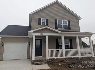 1875 Terrain Dr NW, Conover, NC 28613