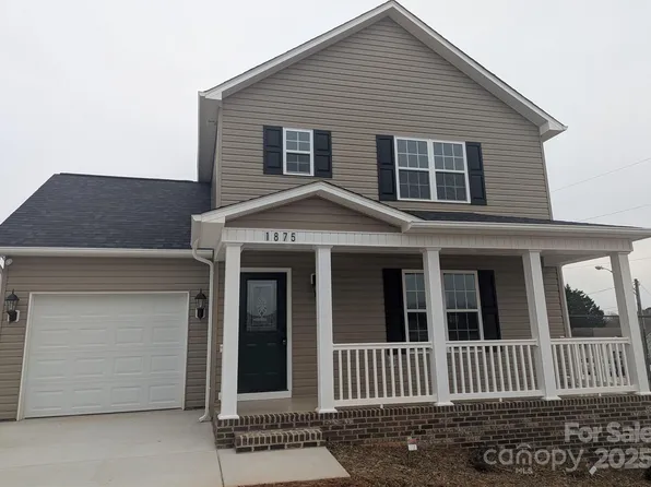 1875 Terrain Dr NW, Conover, NC 28613