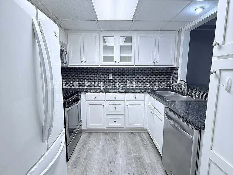 3730 Old Flowery Branch Rd #I7 — Photo 2
