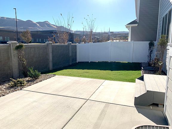 4th image of 15301 S Drumbeat Ln