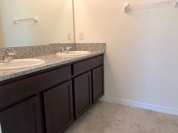 5th image of 24482 Zephyr Ct