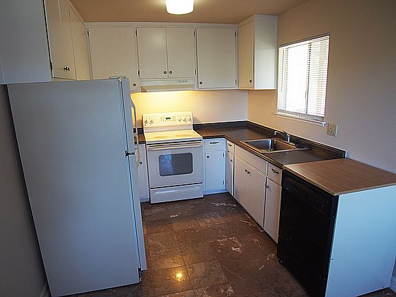 5th image of 1565 Valle Vista Ave #1565