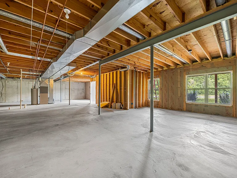 8050 Knights Crossing Dr — Photo 53