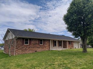 16 Oak Ln, Lily, KY 40740