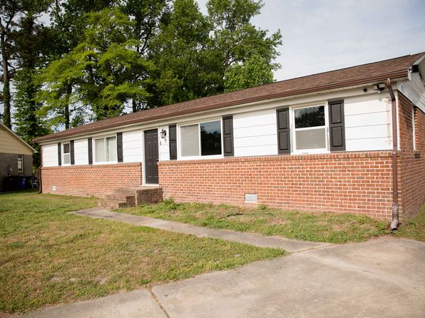 7 Lake Forest Ct