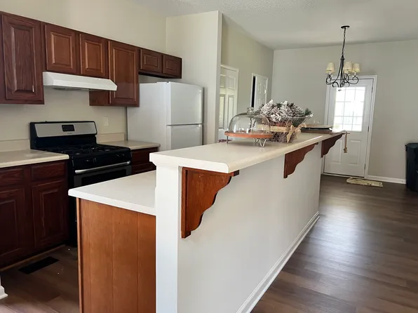 894 Henrietta St, Macon, GA 31201