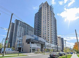 318 Spruce St #1406, Waterloo, ON N2L 0E9