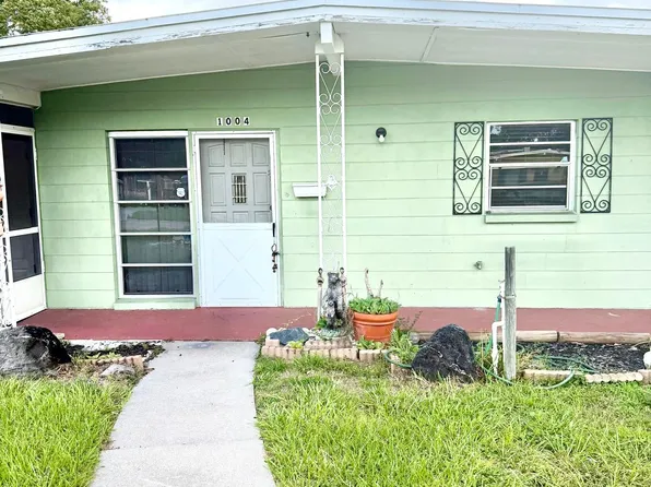 1004 George St, Kissimmee, FL 34741