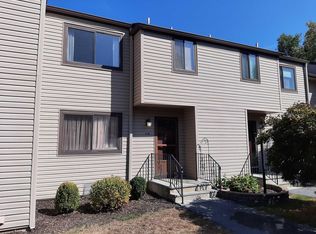 4 Downing Pl UNIT D, Poughkeepsie, NY 12603
