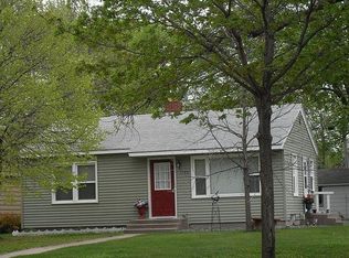 1720 Clearwater Rd, Saint Cloud, MN 56301